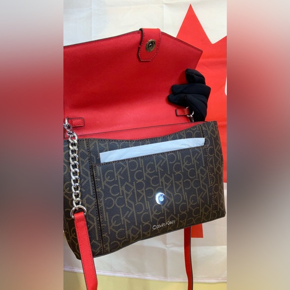 Calvin Klein Convertible Crossbody Bags - Picture 4 of 15